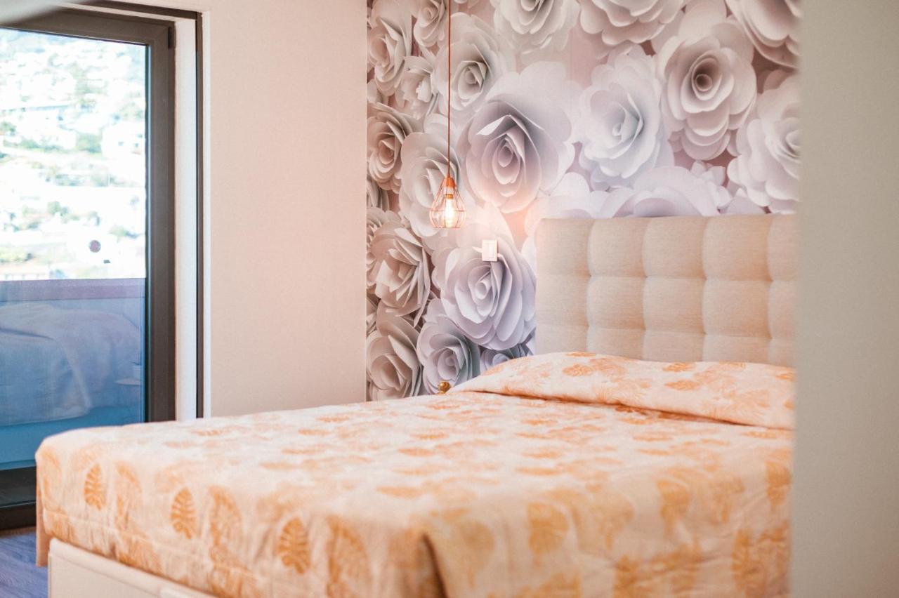 Rym Apartment - Madalenas Funchal Dış mekan fotoğraf